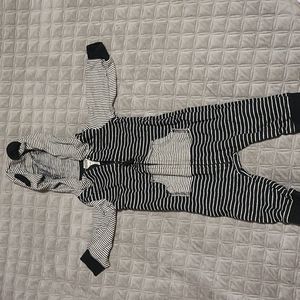 Black & white warm 1 piece